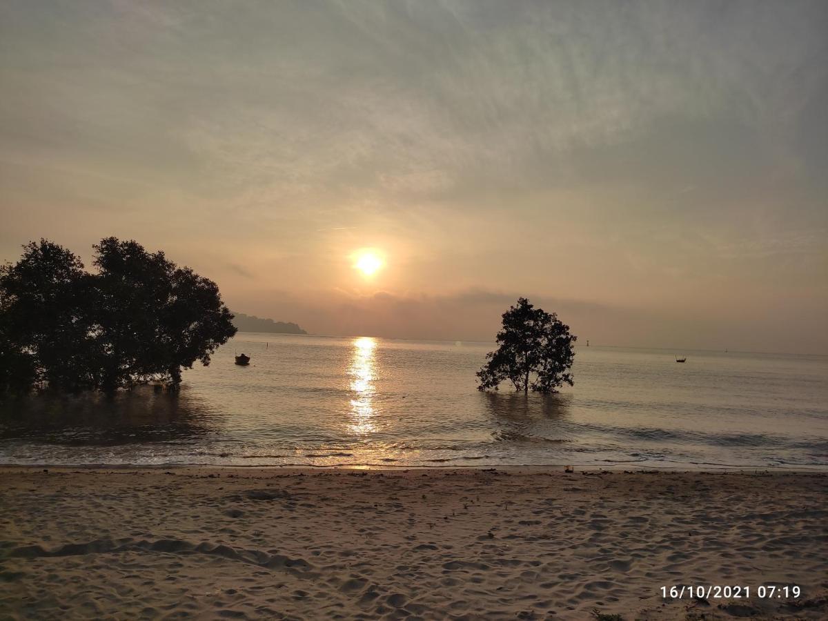 Seaview Studio With King Bed At Imperium Residence, Kuantan Ngoại thất bức ảnh
