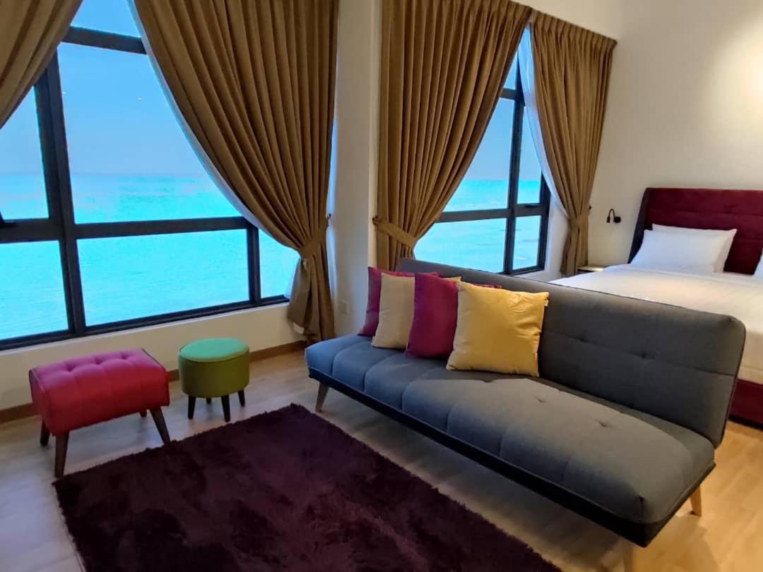Seaview Studio With King Bed At Imperium Residence, Kuantan Ngoại thất bức ảnh